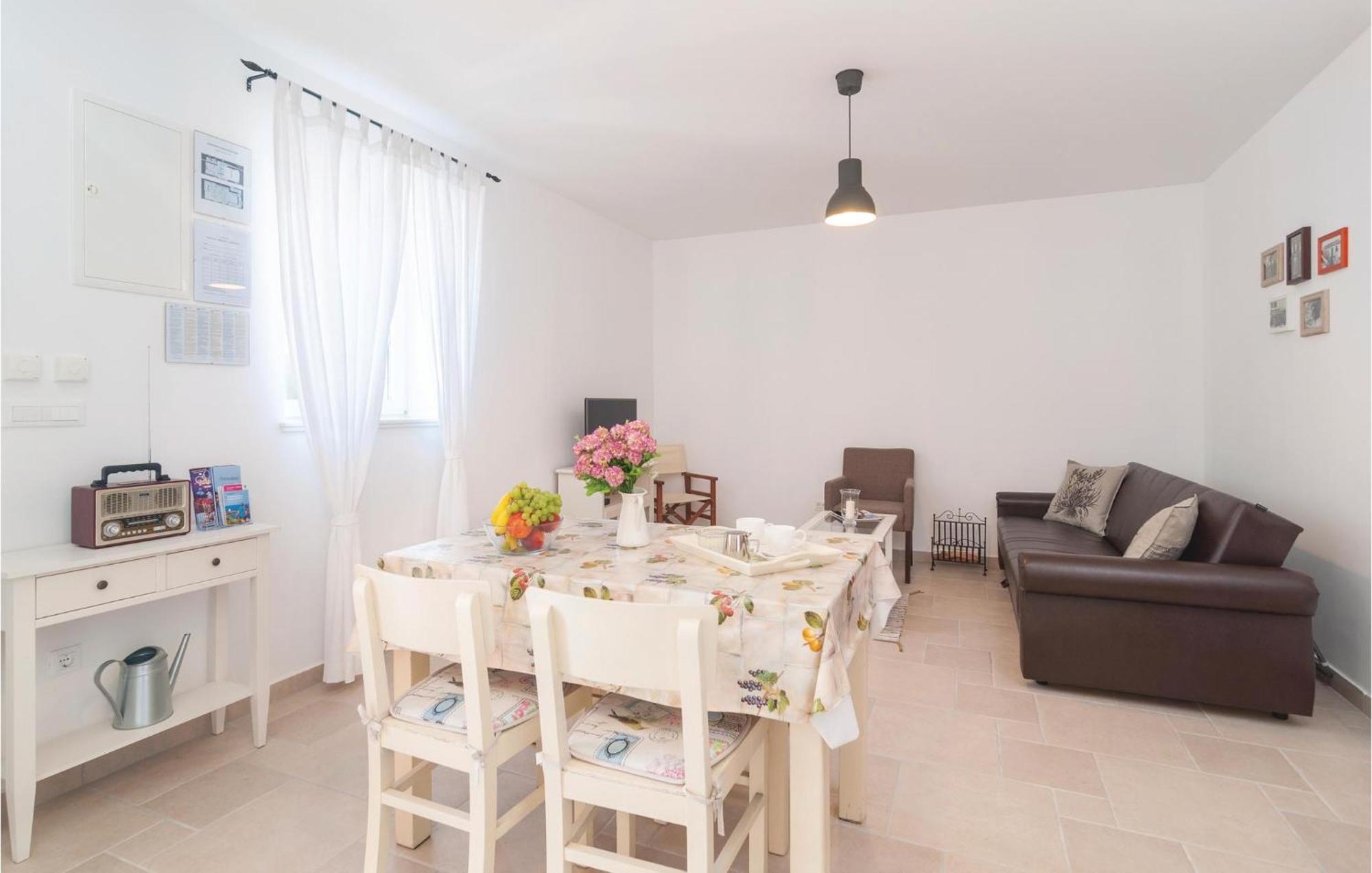 Stunning Home In Primosten With Kitchen Luaran gambar